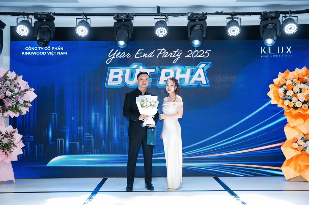 Year End Party 2025 - KLUX 8